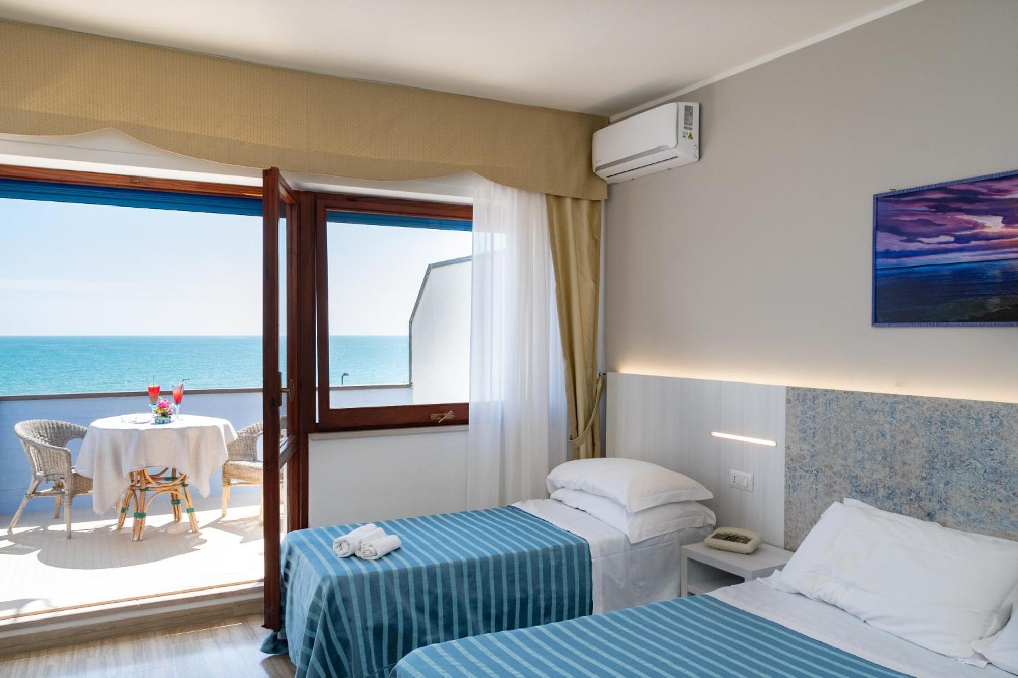 Hotel Galf Martinsicuro Esterno foto